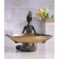 Vintage-Servierteller-Skulptur eines afrikanischen Mädchens – Schreibtisch- und Wohndekoration
