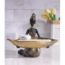 Vintage-Servierteller-Skulptur eines afrikanischen Mädchens – Schreibtisch- und Wohndekoration