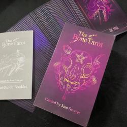 Kemik Tarot Destesi: Ruhsal Rehberlik İçin 78 Eşsiz Kart