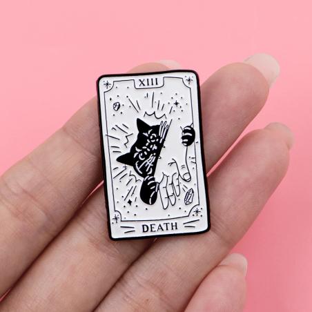 Broche émaillée Chat Noir Tarot | Bijoux et cadeaux gothiques