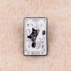 Broche émaillée Chat Noir Tarot | Bijoux et cadeaux gothiques