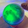 Vulkanachatkugel: Heilkristall mit UV-Fluoreszenz