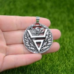 Pendentif amulette en forme de patte d'ours du dieu slave Veles - Bijou gothique viking