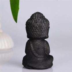 Buddha aus schwarzem Schungit: Dekoration aus Energie- und Heilstein