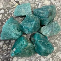 Amazonite brute en vrac : polissage, artisanat et lithothérapie