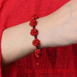 Luxuriöses Armband mit roten Zinnoberrosenperlen | Designergeschenk