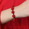 Luxuriöses Armband mit roten Zinnoberrosenperlen | Designergeschenk
