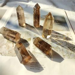 Zauberstabspitzen aus Rauchquarz: Natürliche Heilkristalle & Dekoration