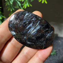 Şifa ve Dekorasyon Amaçlı Astrophyllite ve Havai Fişek Garnet Avuç İçi Taşları