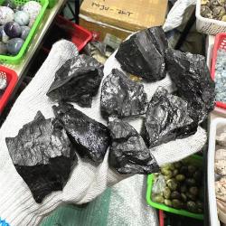 Pietre di quarzo shungite grezze: protezione naturale dai campi elettromagnetici e guarigione Reiki