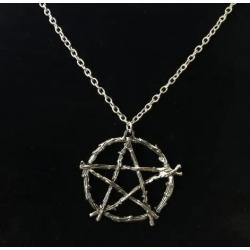 Collana con pentagramma gotico | Ciondolo con spine di rovo e stregoneria