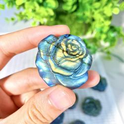 Labradorit-Rosenkristall-Schnitzerei – Edelsteinschmuck & Heilwirkung