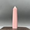 Obélisque en opale rose : Reiki, méditation et décoration intérieure