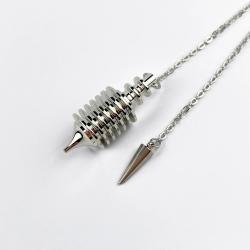 Pendule en métal argenté pour la divination et les soins Reiki