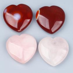 Cuore di agata e quarzo rosa: cristalli curativi Reiki, decorazioni