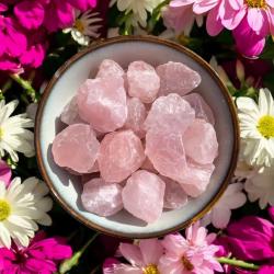 Coffret de cristaux bruts : Quartz rose de guérison et plus encore