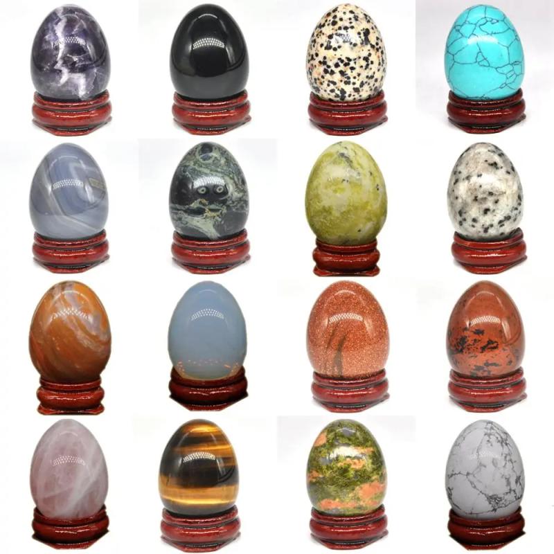 Œufs de cristal aux vertus curatives naturelles pour le Reiki et la méditation