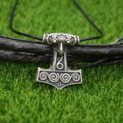 Viking Mjolnir Hammer Pendant Necklace - Odin & Raven Talisman