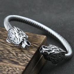 Wikinger-Wolf-Armband: Herren-Armreif aus Edelstahl mit Amulett