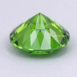 Perles d'émeraude tsavorite : rondes naturelles, 11 mm, 5,0 ct, pureté VVS