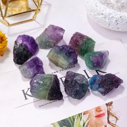Regenbogenfluoritkristalle – Natürliche Rohsteine ​​für Heilung und Dekoration