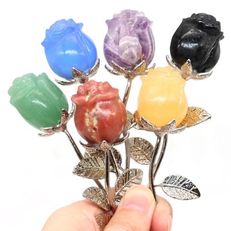 Rose sculptée en cristal d'améthyste : un cadeau élégant et unique