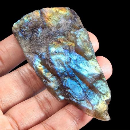Cristaux de labradorite brute : pierres naturelles en gros pour la joaillerie