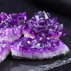 Amethyst Geode Cluster: Natural Crystal Decor for Home & Aquarium