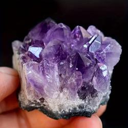 Amethyst Geode Cluster: Natural Crystal Decor for Home & Aquarium
