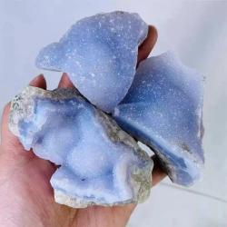 Pierre d'agate dentelle bleue brute : cristal de guérison et d'apaisement pour la méditation