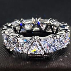 Bague triangulaire en argent sterling et zircon - Cadeau élégant et luxueux...