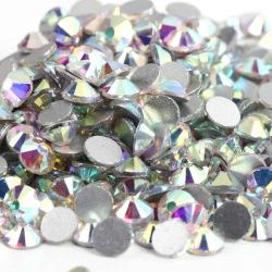 Strass en cristal : ultra-pailletés, dos plat et plusieurs tailles