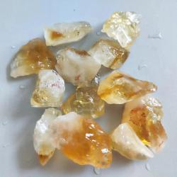 Cristaux de citrine brute aux vertus curatives | Pierres naturelles pour la décoration et les cadeaux