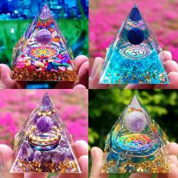 Piramide generatore di energia orgonica in ametista e peridoto