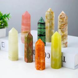 Pointes de cristal d'améthyste et de quartz rose : Guérison et décoration