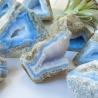 Géode d'agate dentelle bleue : Cristal brut décoratif pour le Reiki et la maison