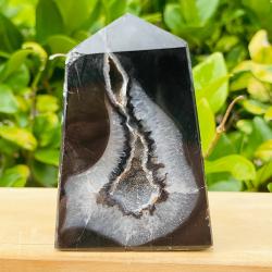 Pointe de géode en onyx noir - Cristal de décoration unique et création de bijoux