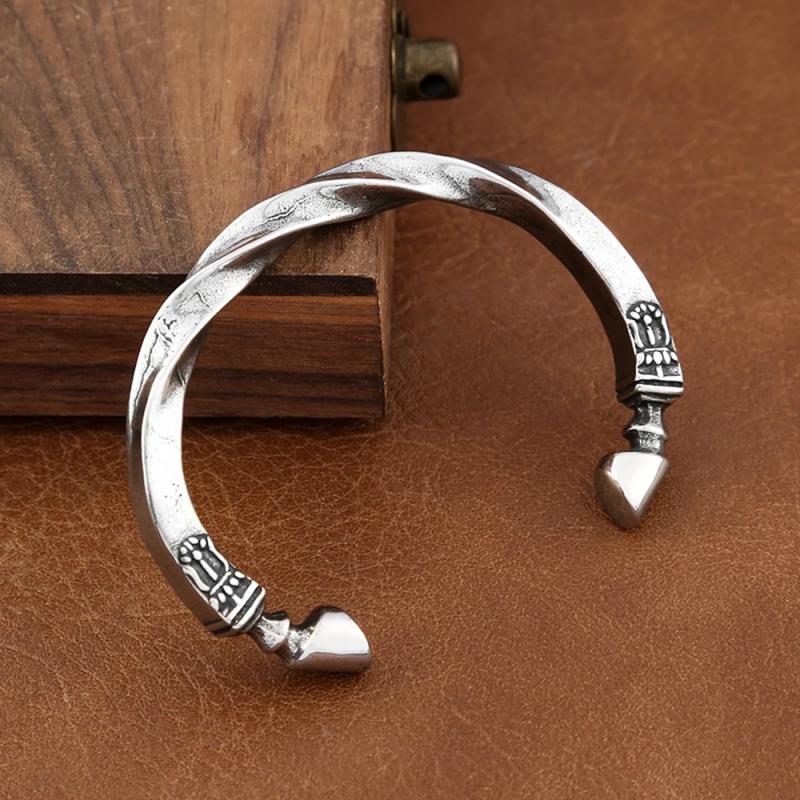 Bracelet Viking Möbius - Acier inoxydable, design ajouré, style punk