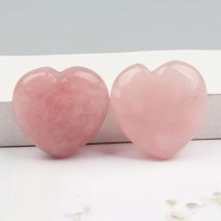 Ornement en forme de cœur en quartz rose : Décoration pour la guérison Reiki et l'amour