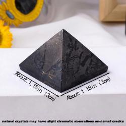 Pyramide de cristal de shungite et décoration en pierre naturelle - Chakra Reiki