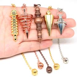 Pendules anciens en métal pour la radiesthésie et le Reiki - Outils de divination
