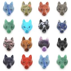 Tête de loup en cristal sculptée à la main : énergie Reiki et décoration unique