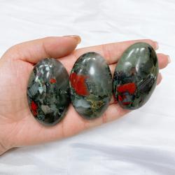 Compresse chaude de pierre de sang rouge - Outil de guérison et de massage Reiki