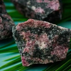 Ham Rodonit Taşları: Ev ve Reiki İçin Doğal Şifa Kristalleri