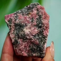 Raw Rhodonite Stones: Natural Healing Crystals & Decor