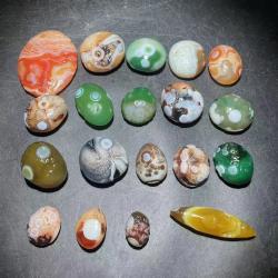 Agate Sardonyx Gobi : Spécimen de pierre précieuse naturelle à usage lithologique et décoratif
