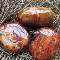 Pierre de paume en agate sardonyx : cristal roulé poli pour le Reiki et la décoration