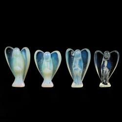 Figurine d'ange en opaline : Cristal naturel aux vertus lithiques et décoration intérieure