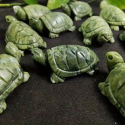 Xiuyan-Jadeschildkrötenstatue: Heilkristall-Reiki-Energiefigur