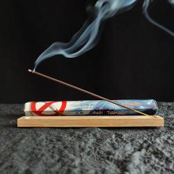 Natürliche Räucherstäbchen für Meditation und Entspannung